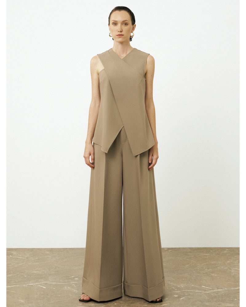 Claire Sleeveless Top