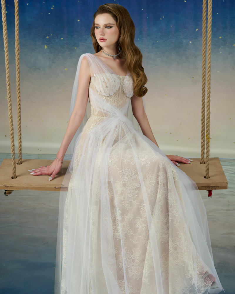 Nyxara Dress - White
