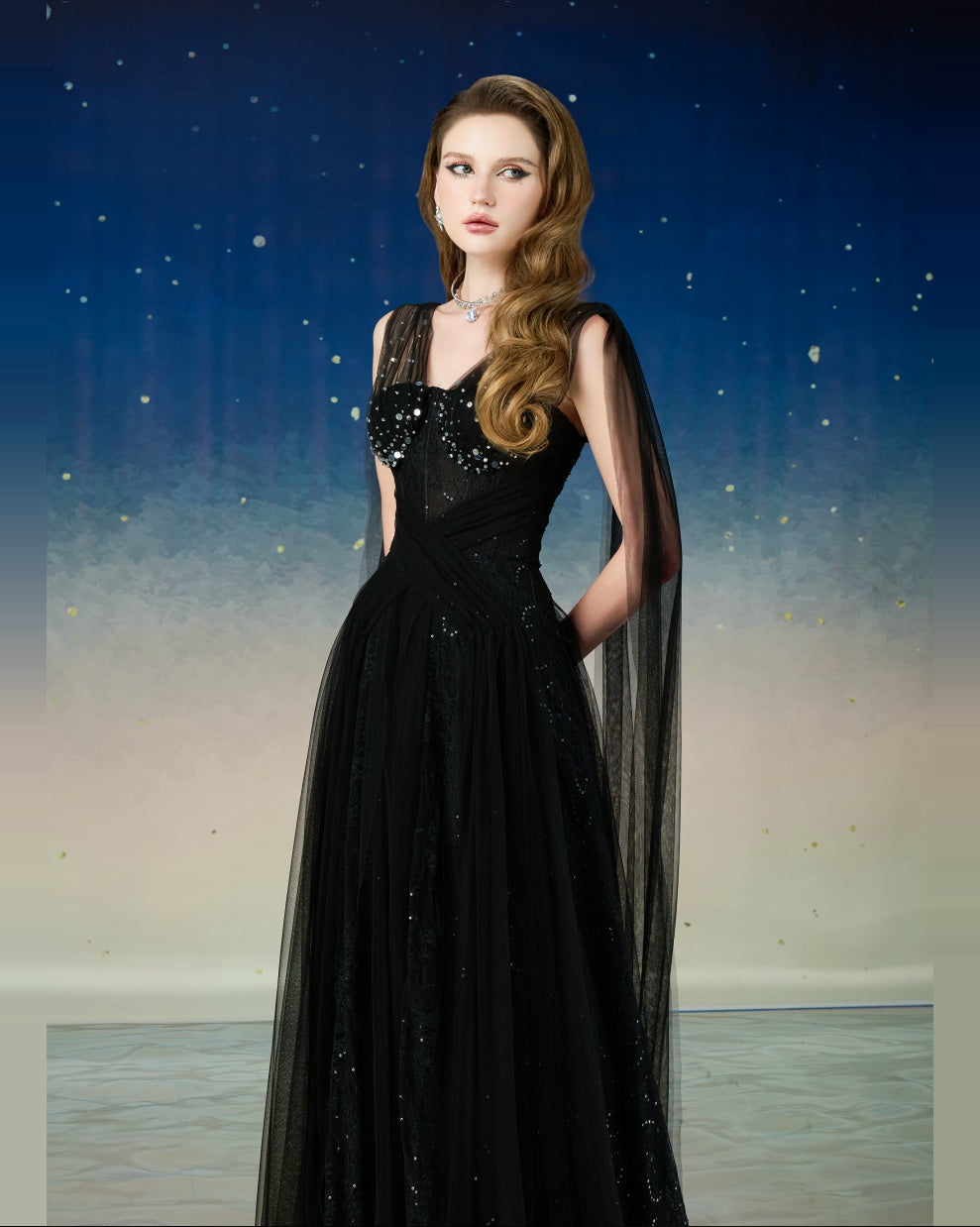 Nyxara Dress - Black